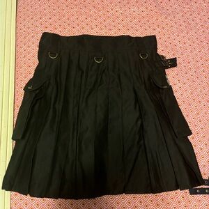 Men’s utilikilt. Never worn.